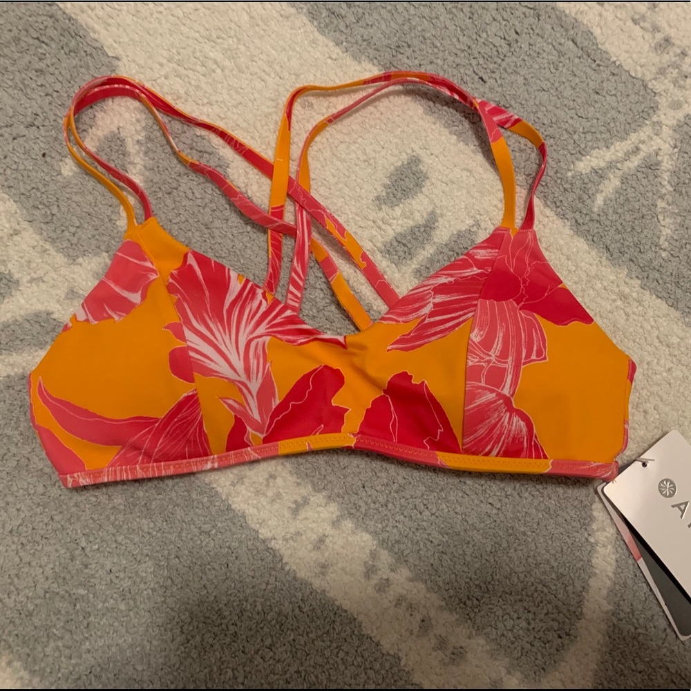 Athleta Orange/Pink floral strappy swimsuit top